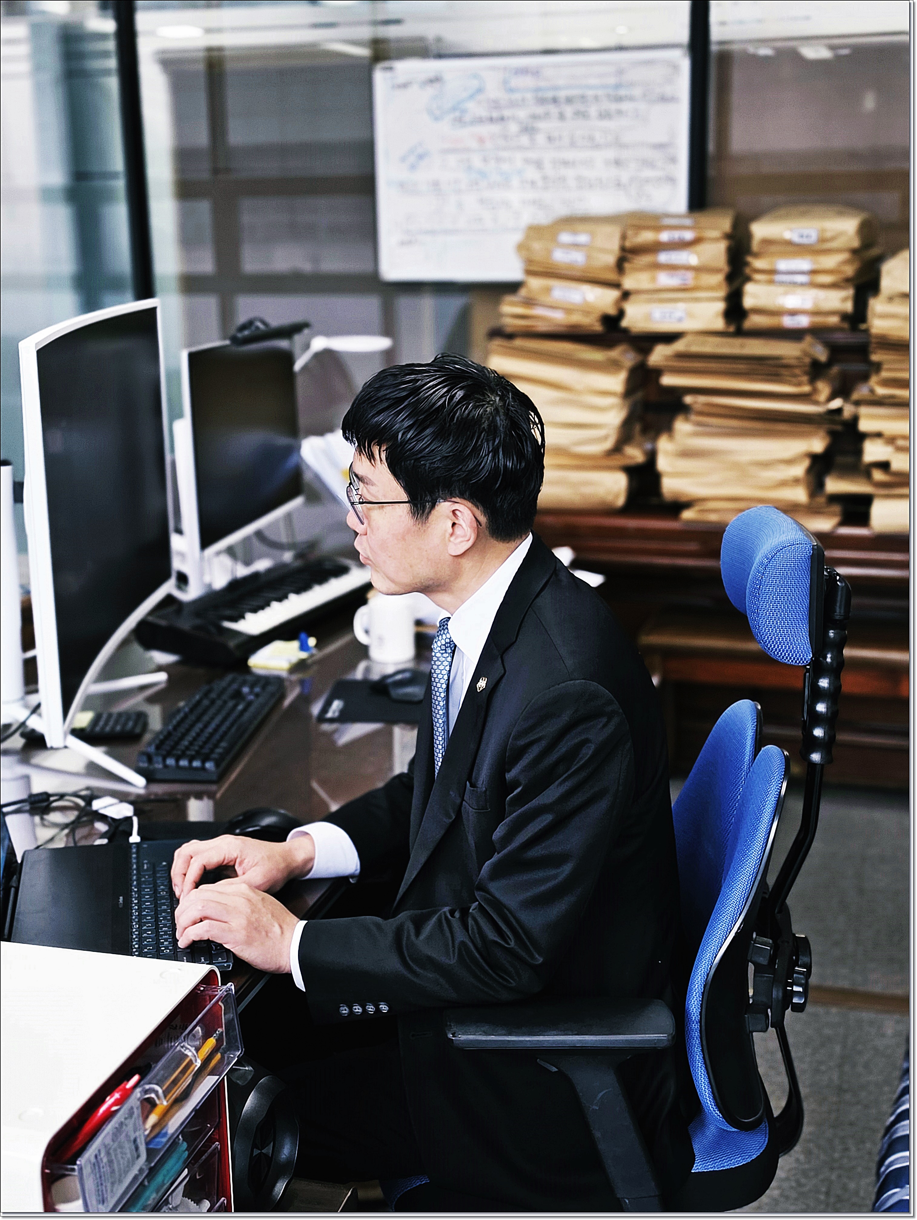 김기태 대표변호사 업무 모습